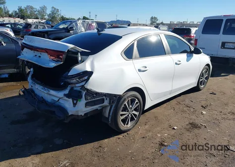 2024 Kia Forte Lxs из США, поврежденный, VIN 3KPF24AD5RE715986